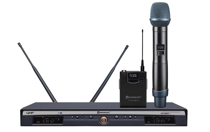 Micro Relacart UR 260D UHF co kich thuoc nho gon